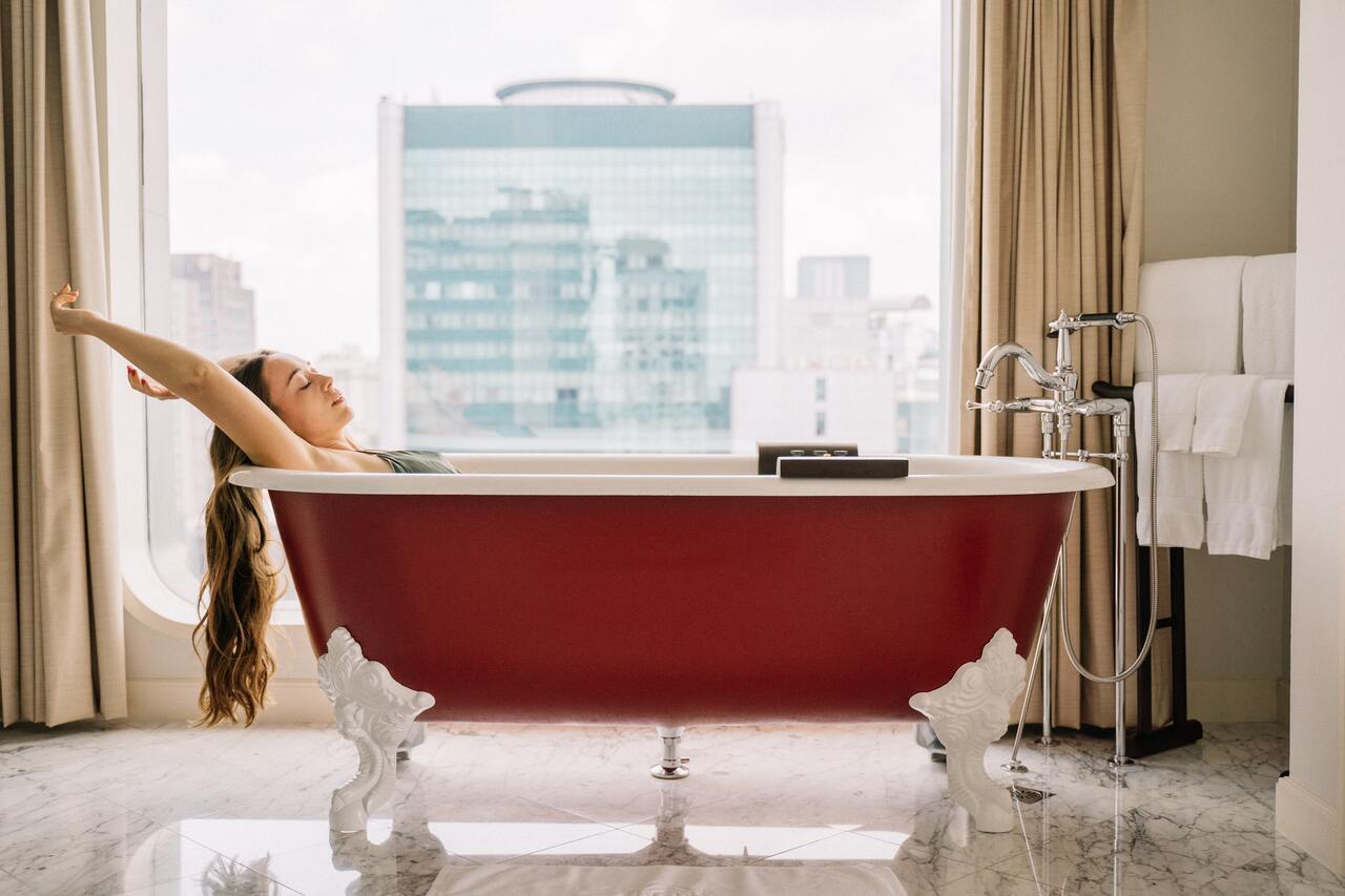 bathtub